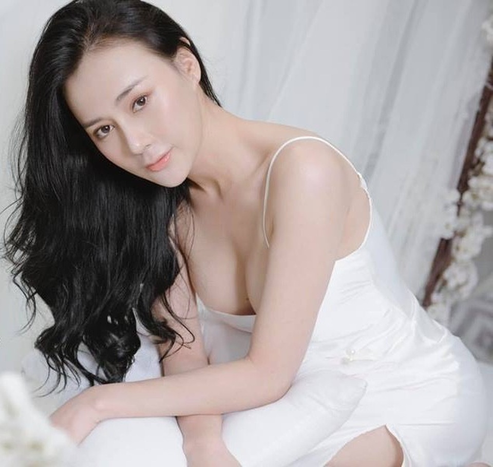 Phương Oanh nín thở mới dám hôn “Khoa” trong tập cuối “Cô gái nhà người ta” - 2 Phương Oanh nín thở mới dám hôn “Khoa” trong tập cuối “Cô gái nhà người ta” - 2