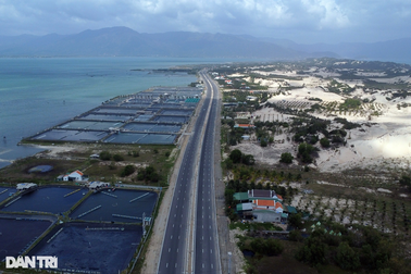 Xây dựng Vân Phong thành trung tâm kinh tế năng động, thông minh