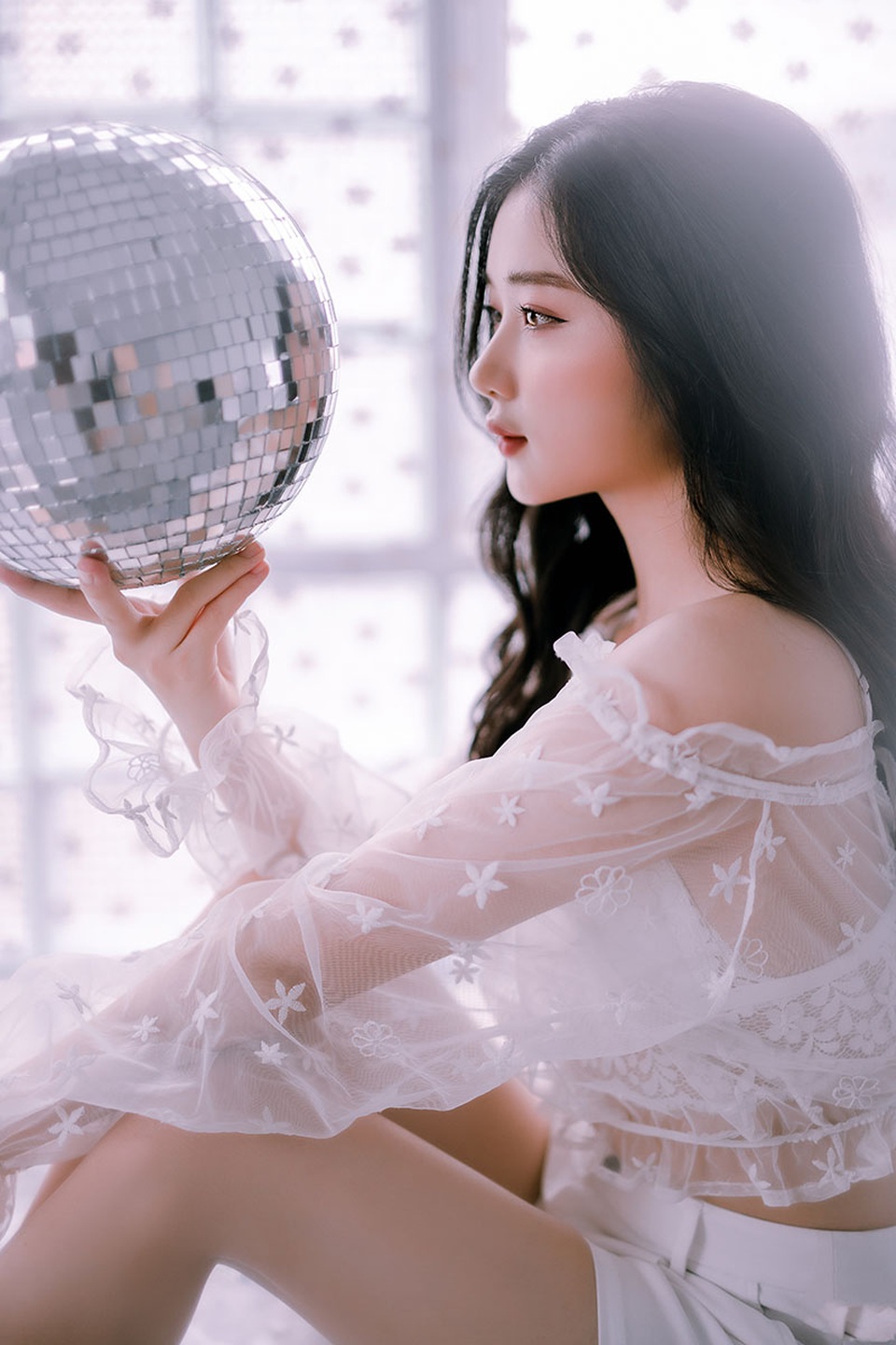 Nét đẹp “khó lòng rời mắt” của nữ sinh Nghệ An - 2