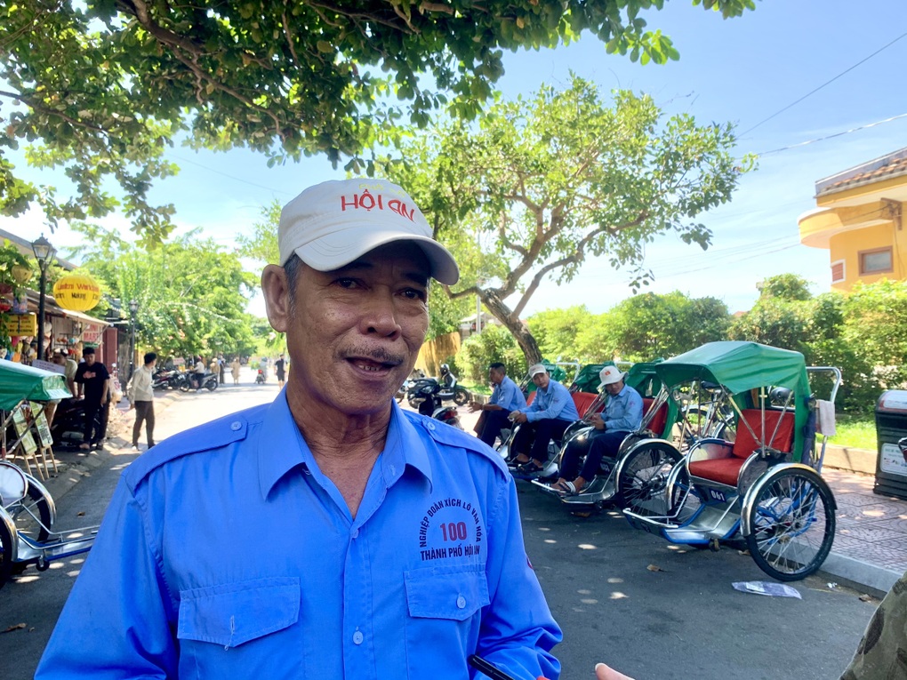 Phu xe khấp khởi chờ giảm thời gian đóng bảo hiểm xã hội để có lương hưu - 1 Phu xe khấp khởi chờ giảm thời gian đóng bảo hiểm xã hội để có lương hưu - 1