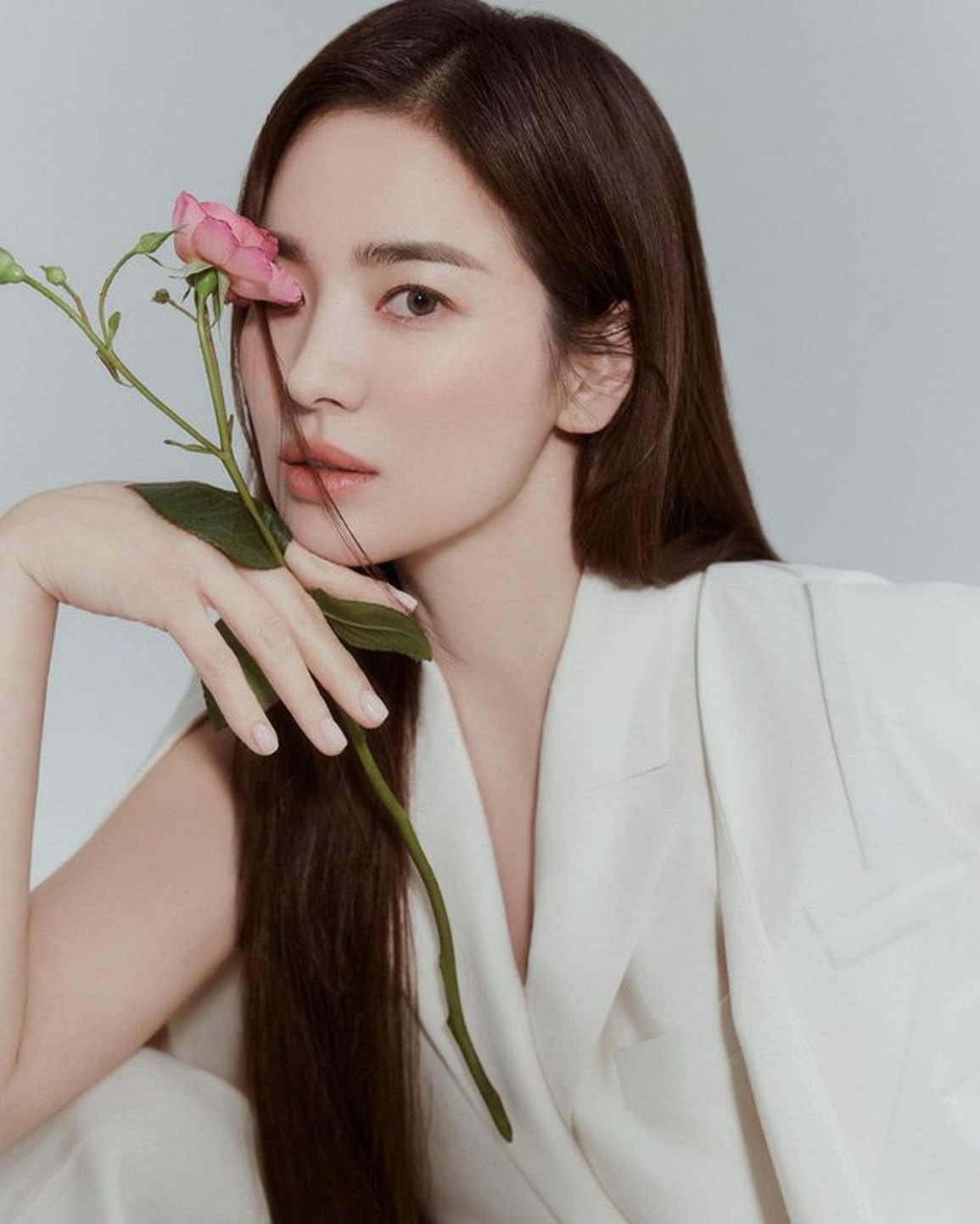 Mê mẩn nhan sắc của Song Hye Kyo khi làm gái độc thân - 5 Mê mẩn nhan sắc của Song Hye Kyo khi làm gái độc thân - 5