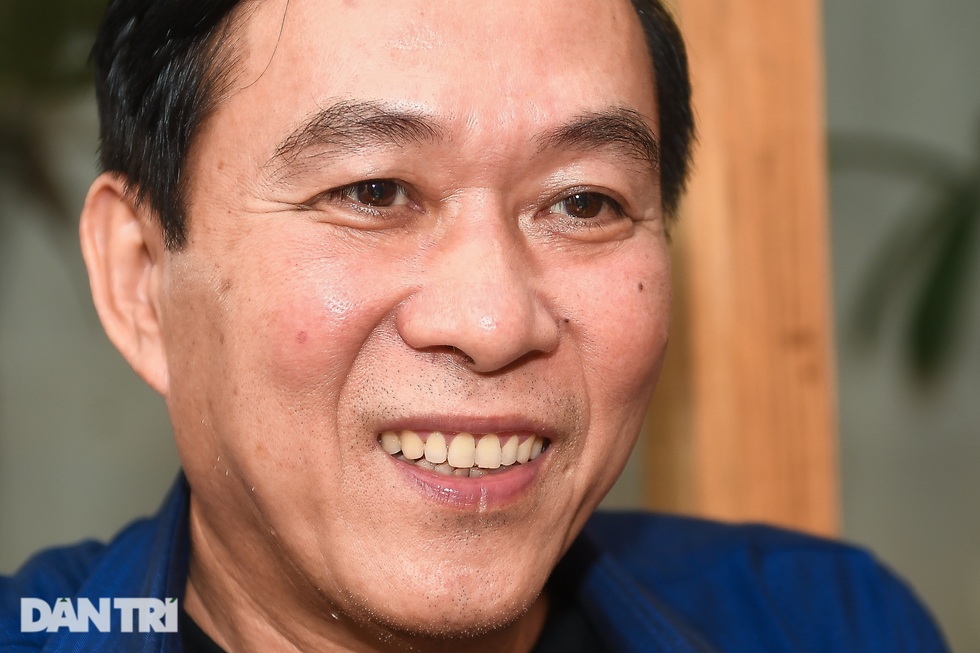 NSƯT Đỗ Kỷ nói về tin đồn là đại gia, kể chuyện ở rể nhà NSND Lan Hương - 2 NSƯT Đỗ Kỷ nói về tin đồn là đại gia, kể chuyện ở rể nhà NSND Lan Hương - 2