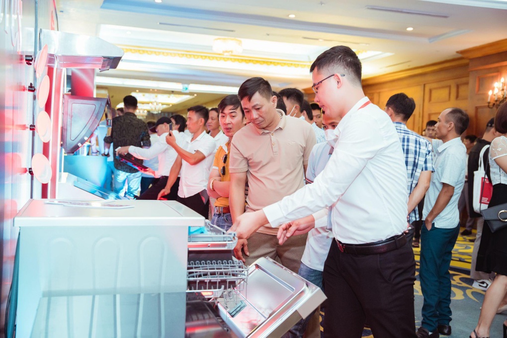 Ấn tượng với màn ra mắt của thương hiệu thiết bị nhà bếp CORES - 2 Ấn tượng với màn ra mắt của thương hiệu thiết bị nhà bếp CORES - 2