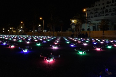 Hidrone - đơn vị trình diễn ánh sáng bằng máy bay không người lái