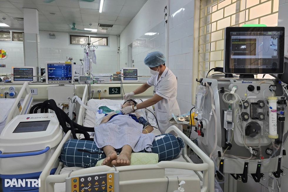 Từ cõi chết trở về, nam sinh 16 tuổi viết tiếp giấc mơ đến trường - 1 Từ cõi chết trở về, nam sinh 16 tuổi viết tiếp giấc mơ đến trường - 1