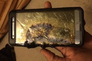 Vụ Galaxy Note7 phát nổ cho thấy hiểm họa từ việc thiết kế "pin trâu"