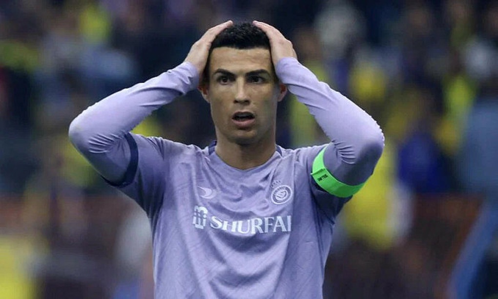 C.Ronaldo sẽ chết chìm ở Saudi Arabia? - 1 C.Ronaldo sẽ chết chìm ở Saudi Arabia? - 1