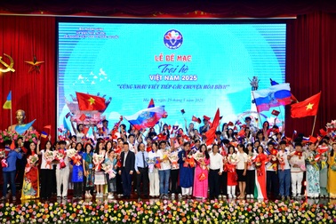 Kiều bào trẻ tự hào về đất nước Việt Nam thân thiện, nhân ái và phát triển