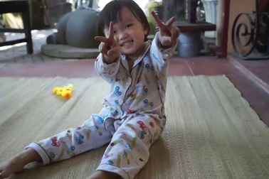 NSƯT Hạnh Thúy gói bánh tét cùng gia đình vì sợ “mất Tết”