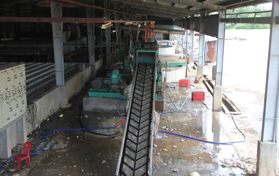 Phú Yên: Dân khổ sở bỏ nhà đi tránh mùi hôi khủng khiếp từ nhà máy cao su - 5 Phú Yên: Dân khổ sở bỏ nhà đi tránh mùi hôi khủng khiếp từ nhà máy cao su - 5