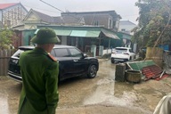 Vụ điều ô tô chặn xe, khoe có quan hệ: "Ý thức không thể mua bằng tiền"