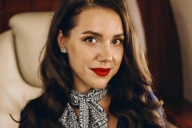 Vô tư tiết lộ bí mật nghề nghiệp, nữ tiếp viên hàng không bị đuổi việc