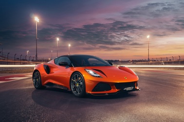 Lotus Emira có thêm phiên bản hiệu năng cao