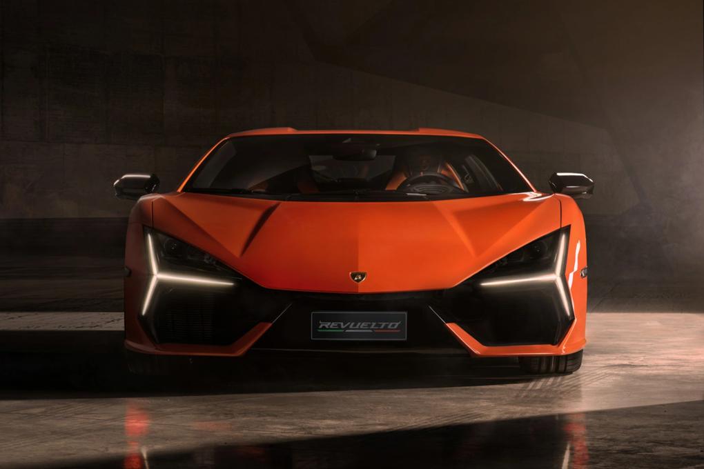 Revuelto LB744 đưa Lamborghini vào thế giới siêu xe trên 1.000 mã lực - 5 Revuelto LB744 đưa Lamborghini vào thế giới siêu xe trên 1.000 mã lực - 5