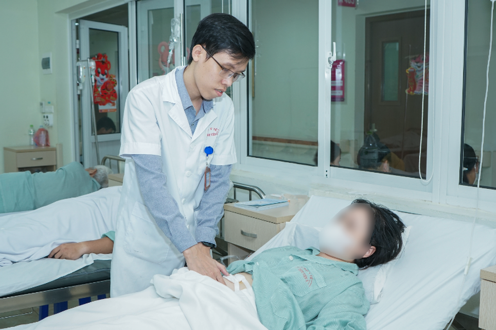 Thiếu nữ 20 tuổi ở Hà Nội có phủ tạng đảo ngược hoàn toàn - 1 Thiếu nữ 20 tuổi ở Hà Nội có phủ tạng đảo ngược hoàn toàn - 1