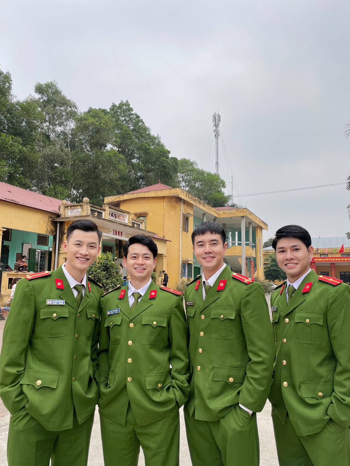 Con trai NSND Hoàng Dũng tiết lộ lời dặn xúc động của bố trước lúc đi xa - 7 Con trai NSND Hoàng Dũng tiết lộ lời dặn xúc động của bố trước lúc đi xa - 7
