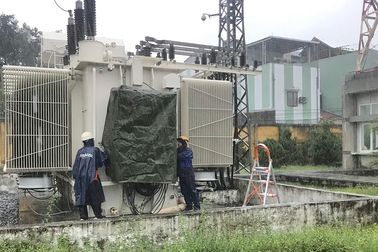 Hệ thống truyền tải điện TP Đà Nẵng vận hành an toàn dù mưa lớn kéo dài