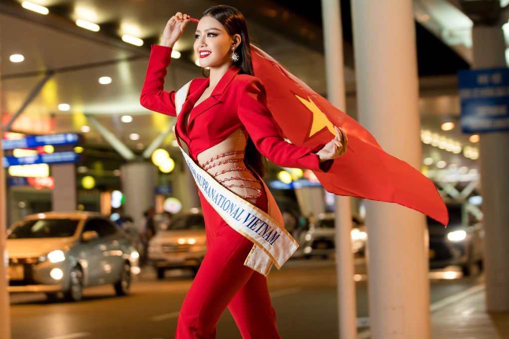 Đặng Thanh Ngân chính thức lên đường dự thi Miss Supranational 2023 - 2 Đặng Thanh Ngân chính thức lên đường dự thi Miss Supranational 2023 - 2