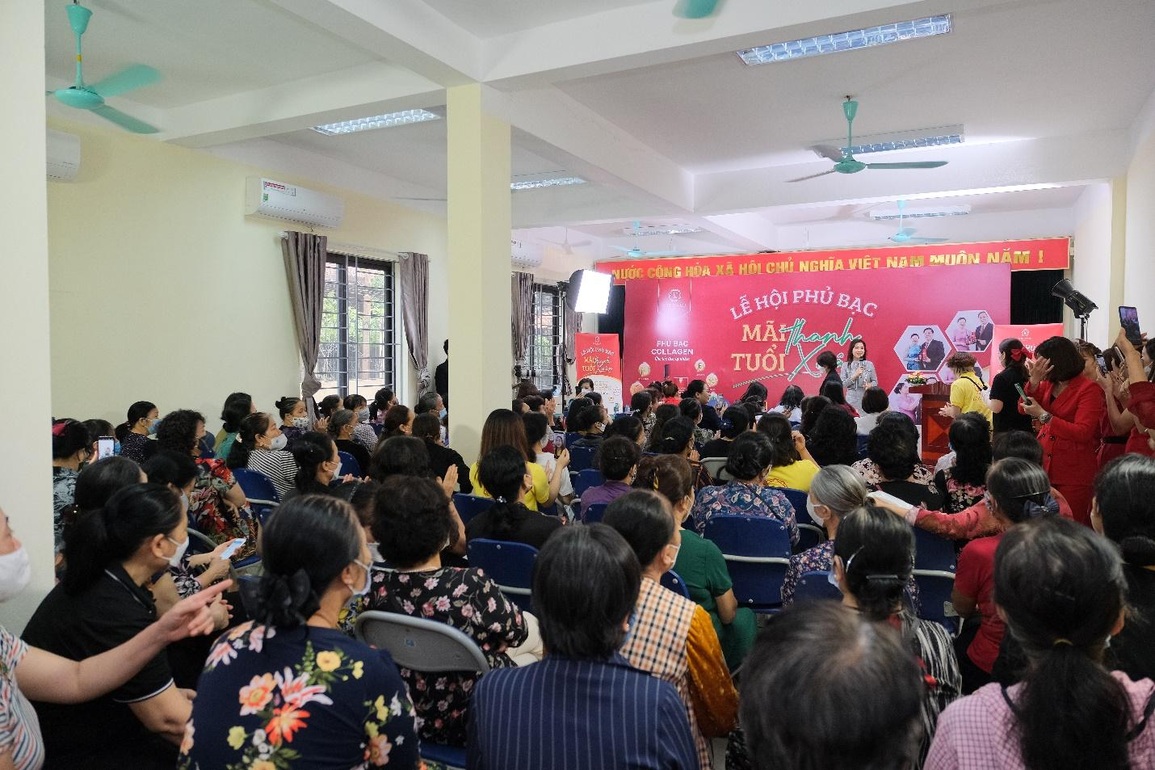 Lễ hội phủ bạc - mãi tuổi thanh xuân - 2 Lễ hội phủ bạc - mãi tuổi thanh xuân - 2