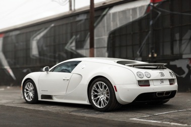 Cận cảnh chiếc Bugatti Veyron Super Sport cuối cùng xuất xưởng