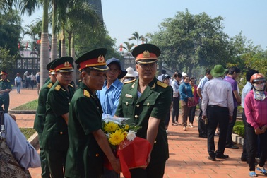 An táng 30 hài cốt liệt sĩ về với đất mẹ