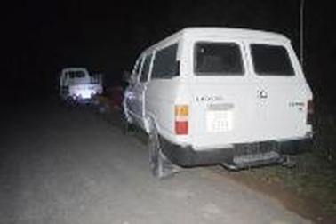 Quảng Bình: “Xế hộp xịn” chở pháo lậu 