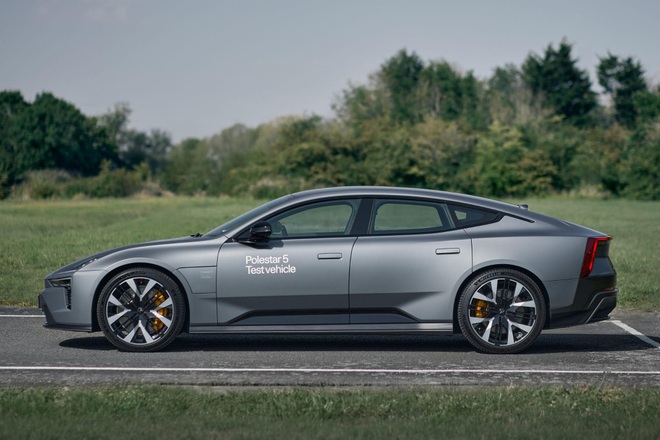 Xe điện Polestar 5 không có kính hậu, mạnh 872 mã lực, đấu Porsche Taycan - 7 Xe điện Polestar 5 không có kính hậu, mạnh 872 mã lực, đấu Porsche Taycan - 7