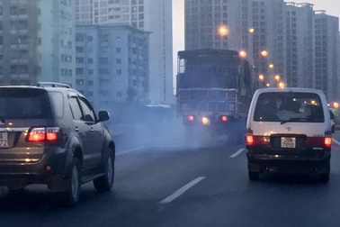 Để giảm ô nhiễm không khí: Hãy bắt đầu từ giao thông