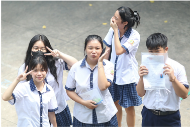 Gần 1/3 số trường THPT tại TPHCM lấy điểm chuẩn lớp 10 dưới 5 điểm/môn