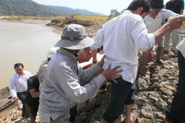 Tìm thấy thi thể cuối cùng vụ lật thuyền trên sông Krông Nô