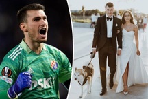 Chuyện tình của "nam thần gác đền" tuyển Croatia và NTK thời trang xinh đẹp