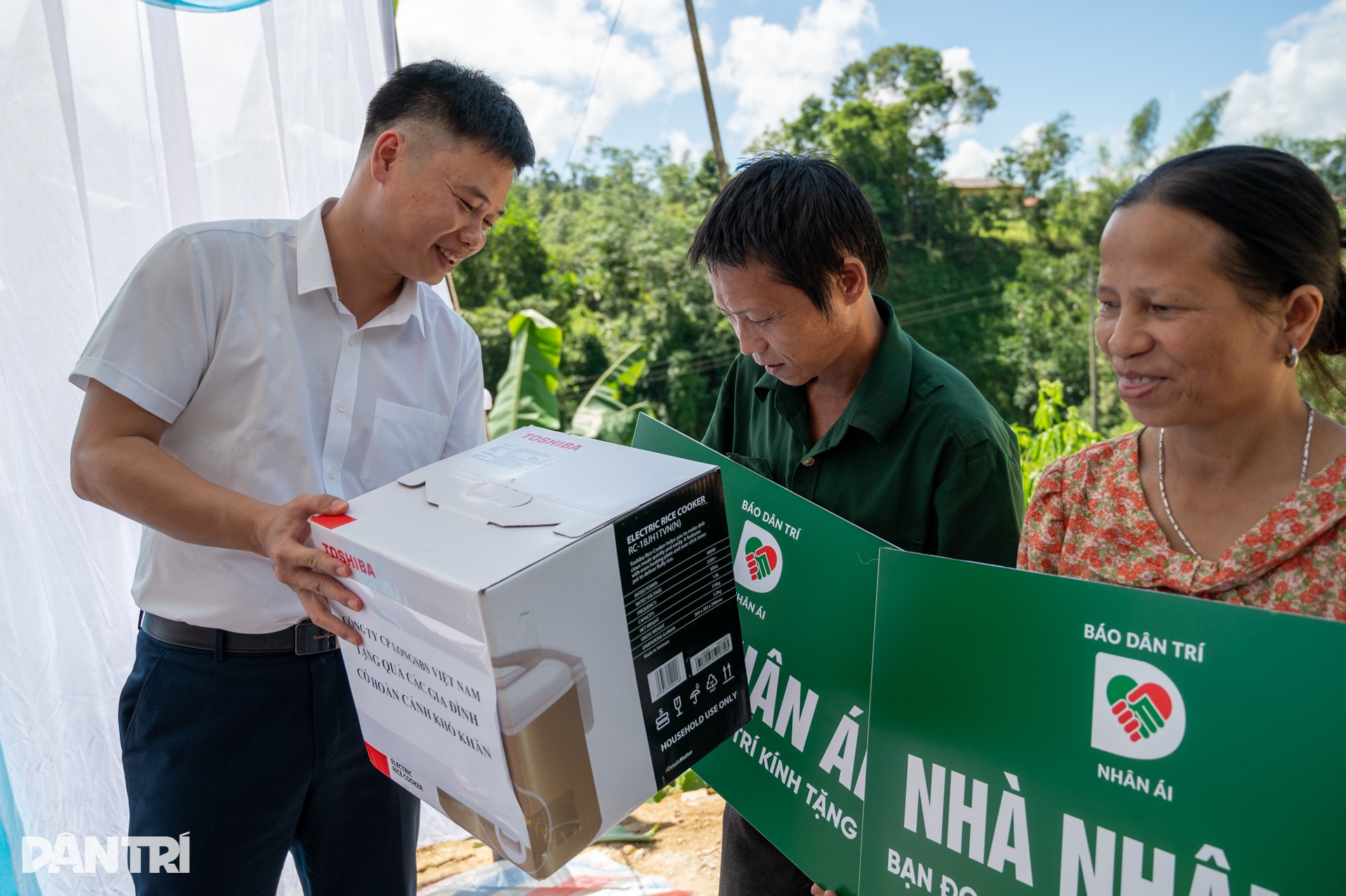 Hiện thực hóa ước mơ của các hộ nghèo bằng những ngôi nhà Nhân ái - 9