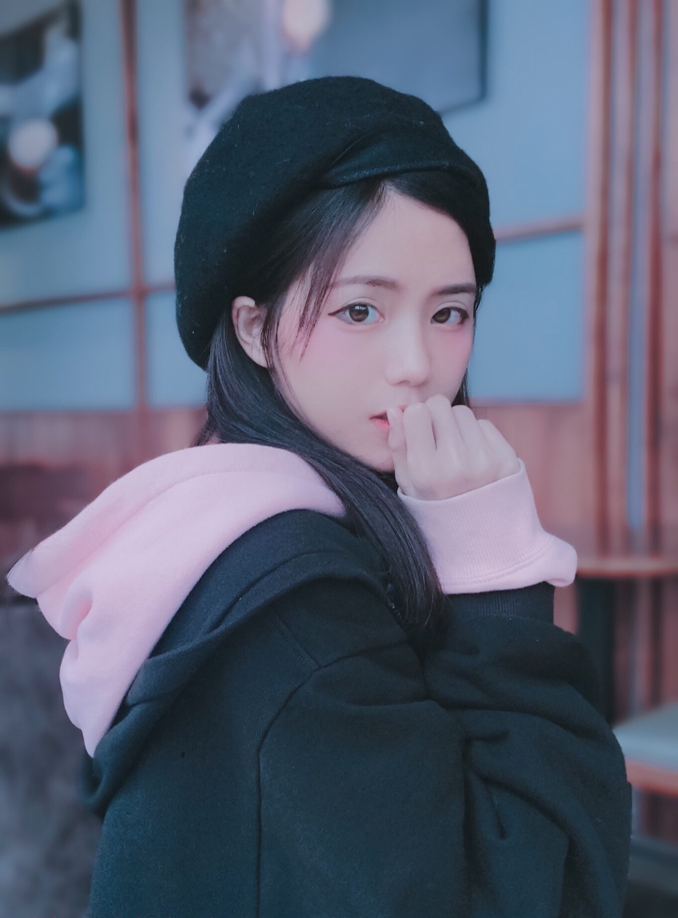 Nét thơ ngây vừa nhìn đã yêu của hot girl Đà Nẵng xinh đẹp - 1 Nét thơ ngây vừa nhìn đã yêu của hot girl Đà Nẵng xinh đẹp - 1