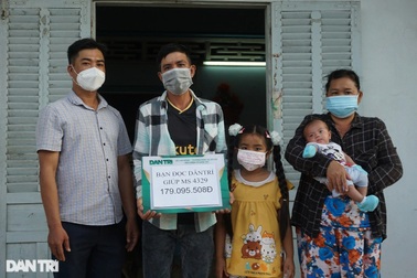 Bạn đọc Dân trí giúp 2 em nhỏ mất mẹ vì Covid-19 gần 180 triệu đồng