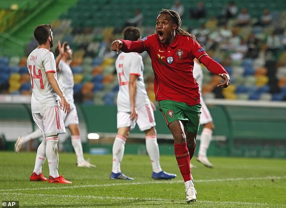 C.Ronaldo nhạt nhòa, Tây Ban Nha bất phân thắng bại với Bồ Đào Nha - 4 C.Ronaldo nhạt nhòa, Tây Ban Nha bất phân thắng bại với Bồ Đào Nha - 4