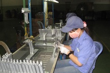 Phải điều chỉnh lương tối thiểu vùng đúng quy định