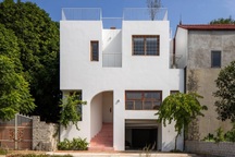 Bất ngờ với bên trong của ngôi nhà trông như cái hộp ở Phủ Lý