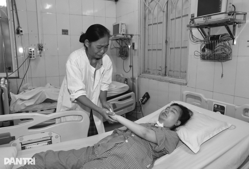 Cô gái 3 lần phẫu thuật u não đã đầu hàng số phận, ra đi ở tuổi 29 - 1 Cô gái 3 lần phẫu thuật u não đã đầu hàng số phận, ra đi ở tuổi 29 - 1