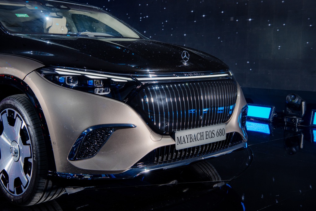 SUV thuần điện Mercedes-Maybach giá 7,6 tỷ đồng có gì để thu hút khách Việt - 17 SUV thuần điện Mercedes-Maybach giá 7,6 tỷ đồng có gì để thu hút khách Việt - 17