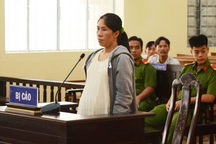 Vợ dùng dây siết cổ chồng tử vong