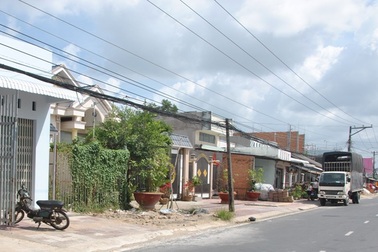 Vụ dân xây dựng hàng rào, phường bắt xin phép: UBND tỉnh Cà Mau chỉ đạo xác minh!