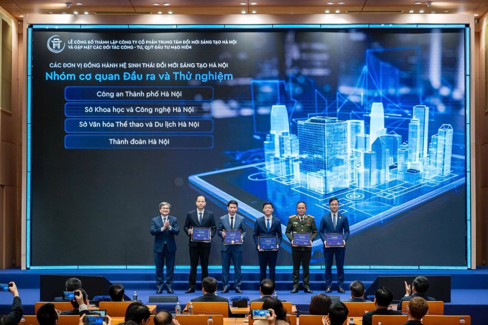 Hà Nội đưa khoa học công nghệ và đổi mới sáng tạo vào thực tiễn - 3