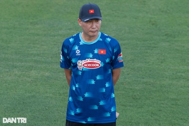 Các ngôi sao đội tuyển Việt Nam hội quân, chờ đối đầu Nga, Thái Lan