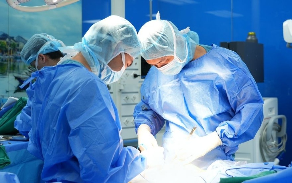 Un patient israélien retrouve sa mobilité grâce à une prothèse de hanche Superpath-2. Bệnh nhân Israel lấy lại vận động nhờ thay khớp háng Superpath - 2