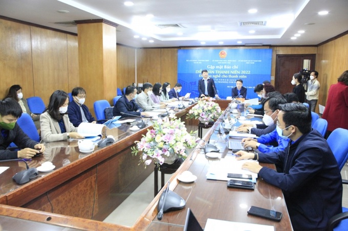 Quang cảnh buổi họp báo