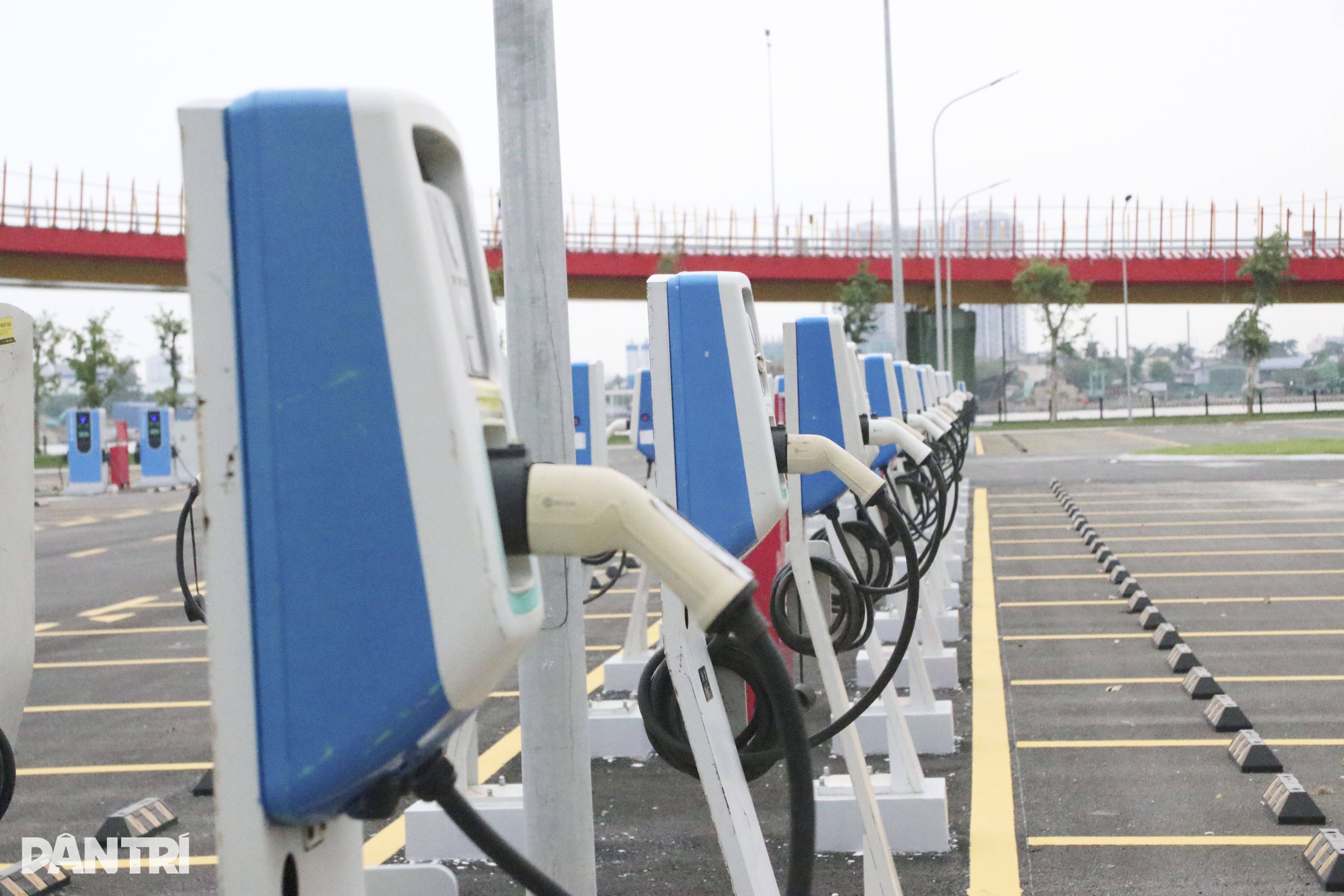 Cầu Hoàng Gia hơn 2.300 tỷ đồng trước ngày thông xe - 7