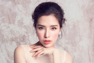 Á hậu Khánh Phương “Ba mẹ từng đánh không cho tôi đi thi hoa hậu”