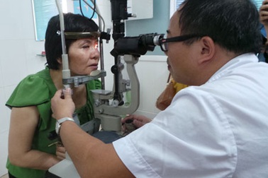 Hà Nội: 4.000 ca đau mắt đỏ trong 1 tuần!