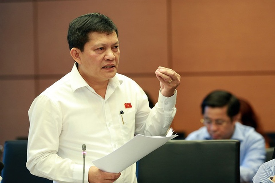 TPHCM vẫn đang xem xét, giải quyết đơn thôi việc của ông Phạm Phú Quốc - 1 TPHCM vẫn đang xem xét, giải quyết đơn thôi việc của ông Phạm Phú Quốc - 1