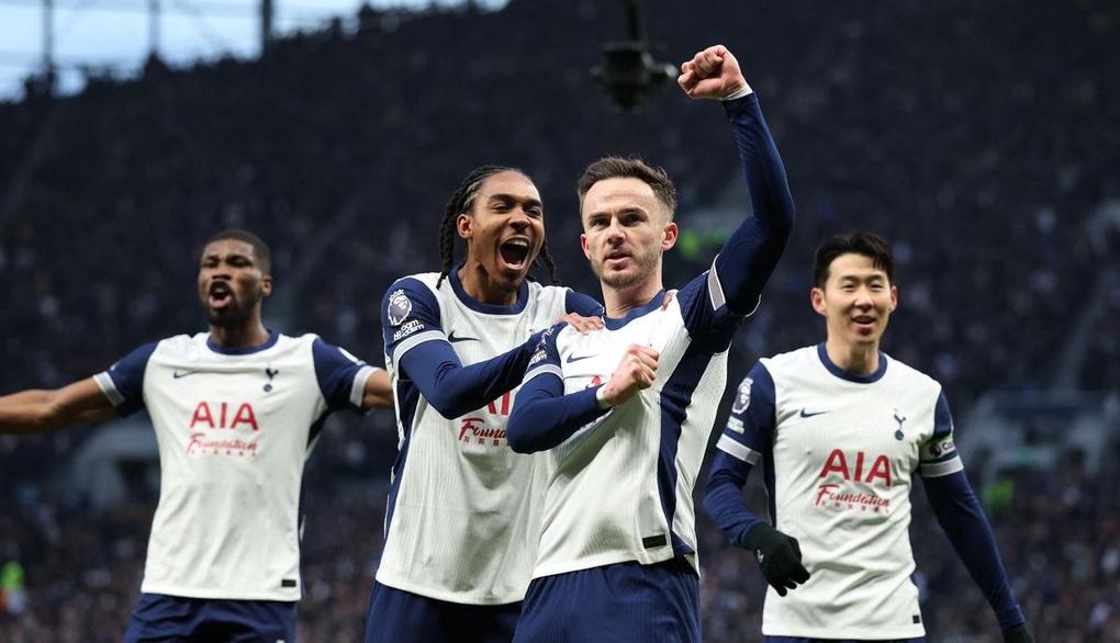 Tottenham đẩy Man Utd xuống gần khu vực xuống hạng - 2